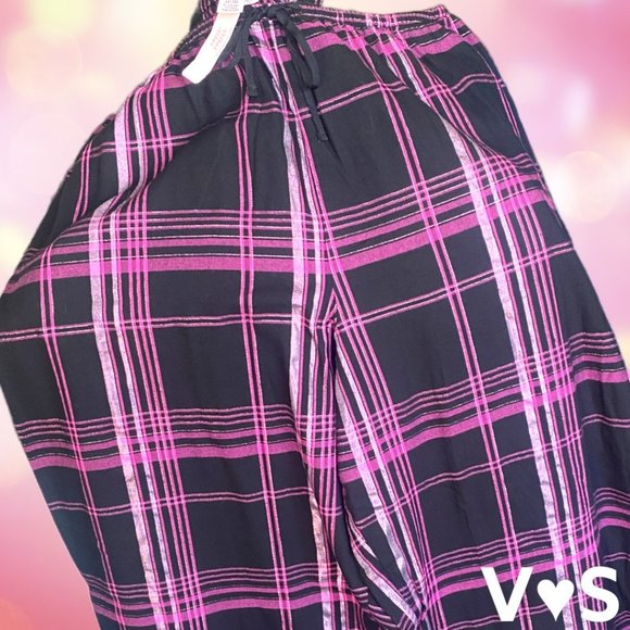Victoria's Secret Pink and Black Plaid Pajama Set - Picture 9 of 9